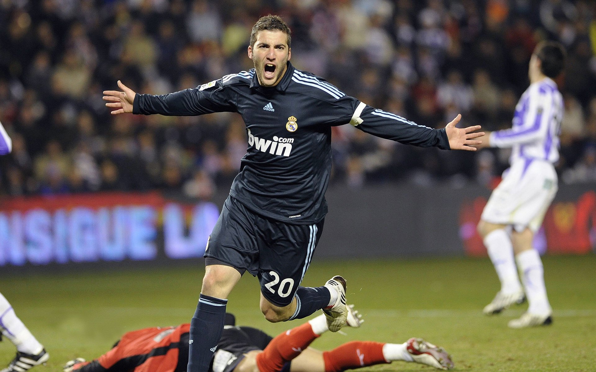 皇马球员小将逐步顶替老将，未来赛季的角色渐渐明晰，皇马现役